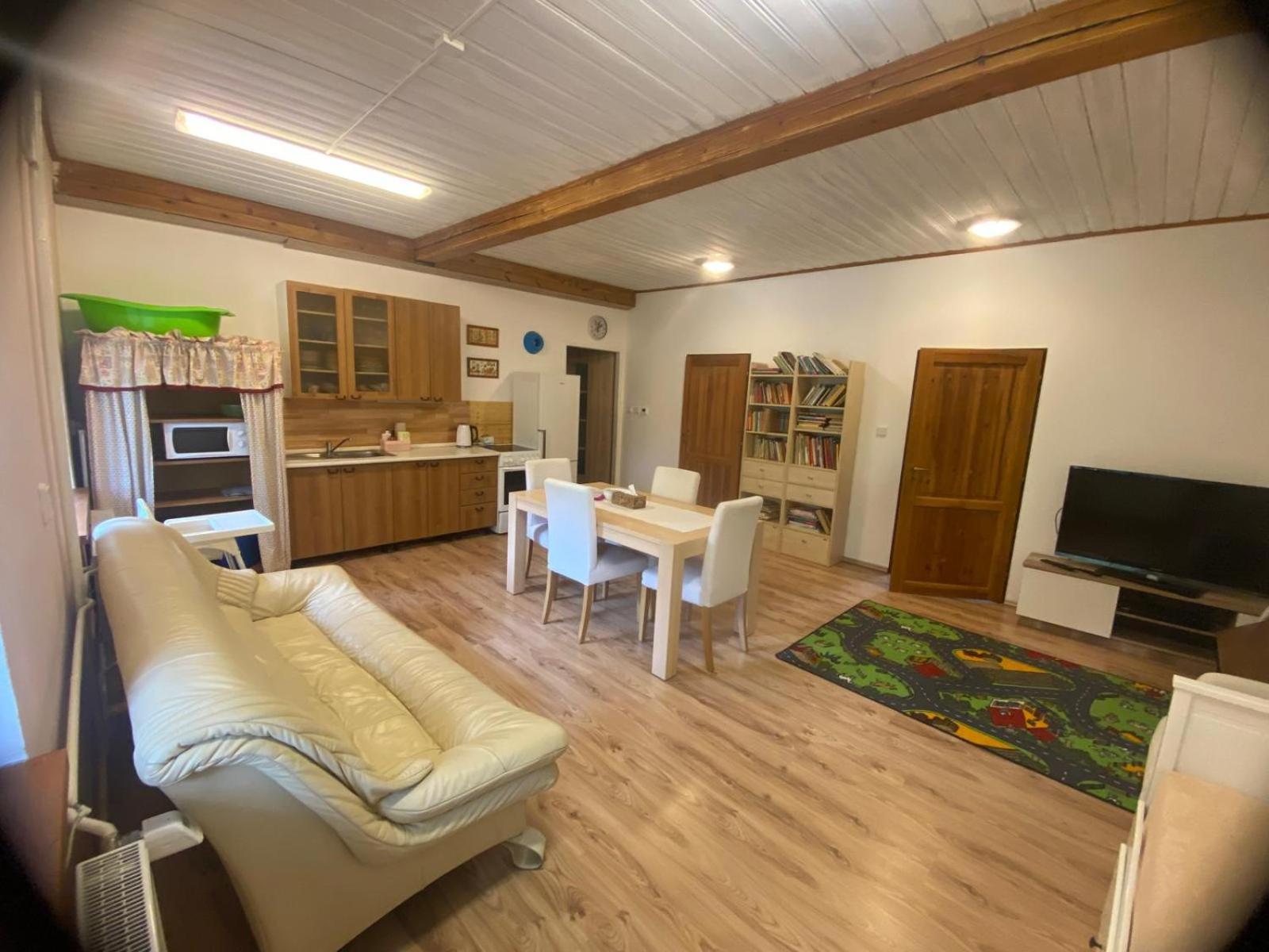 Apartmany Dolni Vitkov Chrastava ภายนอก รูปภาพ